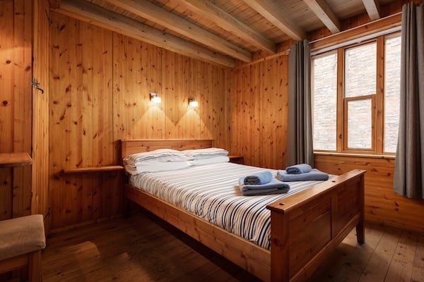 Discovery Cottage